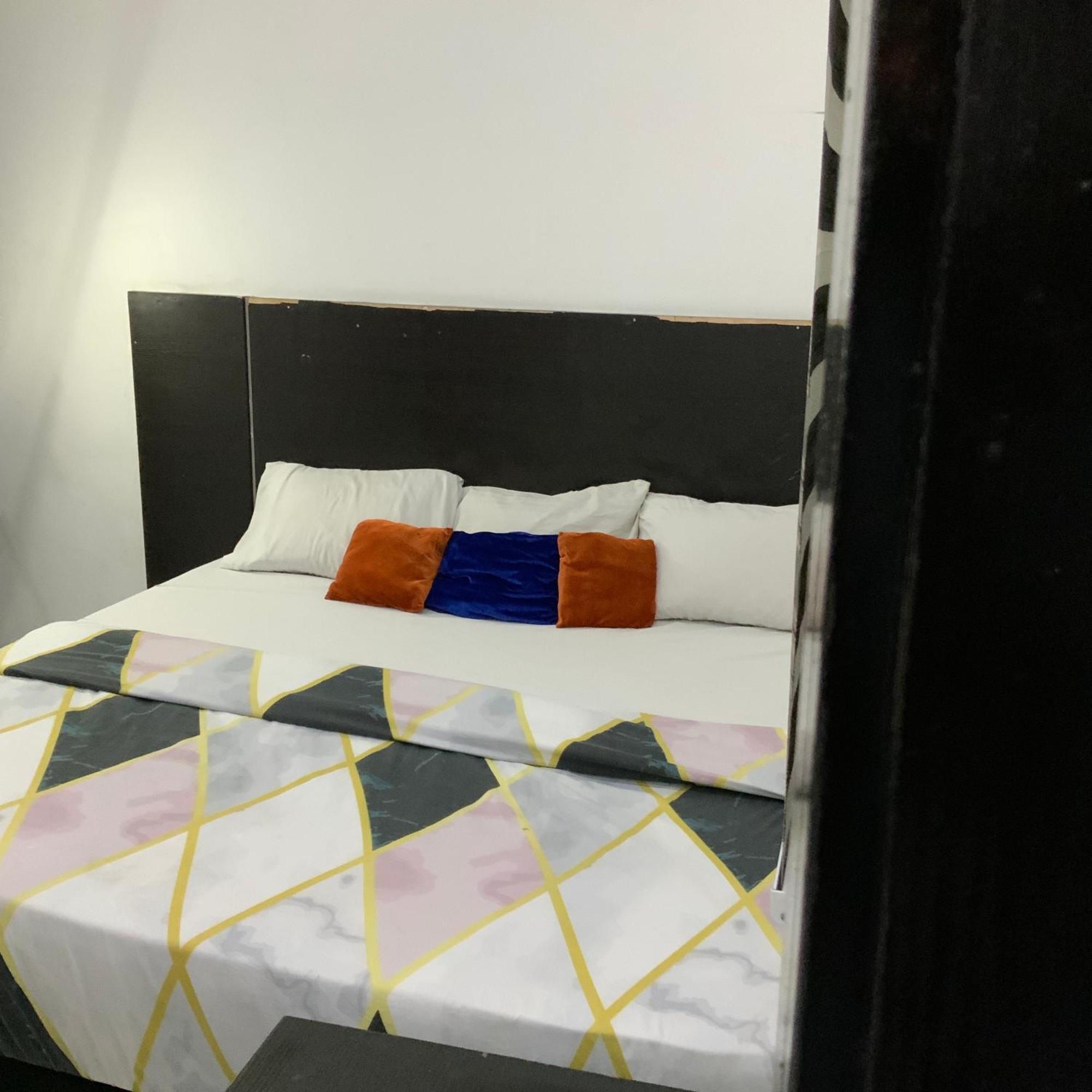 Blue Moon Hotels Victoria Island Lagos Exterior foto